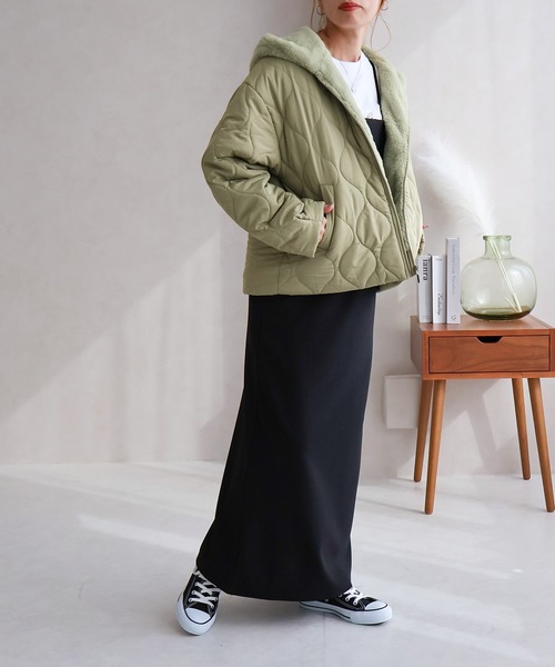 Social GIRL（ソーシャルガール）の「ファーフード付きキルトブルゾン（ブルゾン・レディース・グレー/ブラック/モカ/カーキ/ホワイト・M/L/LL）」の9枚目の写真