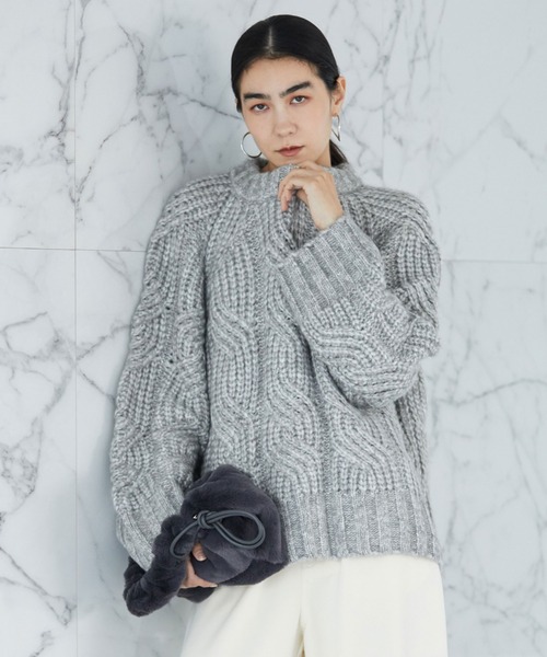 Doux archives（ドゥアルシーヴ）の「ソフトケーブルゆるニットプル