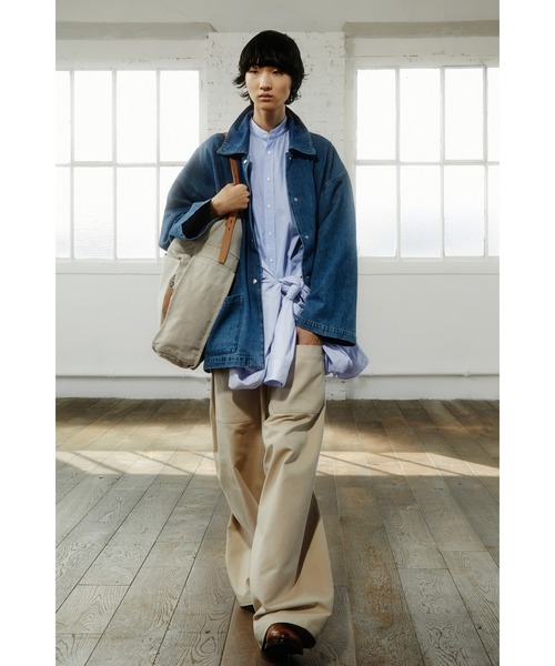 Desigual(デシグアル)の「【Desigual×Hed Mayner】オーバーサイズワーカーデニムジャケット(デニムジャケット・レディース・ブルー・FREE)」の4枚目の写真