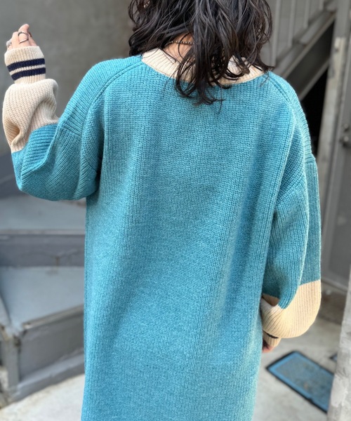 mi via loca（ミヴィアロカ）の「バイカラー畦ニットワンピース（ワンピース・レディース・トップグレー/ターコイズブルー・FREE）」の15枚目の写真
