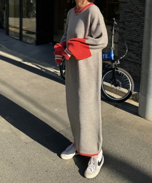 mi via loca（ミヴィアロカ）の「バイカラー畦ニットワンピース（ワンピース・レディース・トップグレー/ターコイズブルー・FREE）」の9枚目の写真