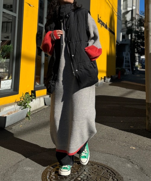 mi via loca（ミヴィアロカ）の「バイカラー畦ニットワンピース（ワンピース・レディース・トップグレー/ターコイズブルー・FREE）」の22枚目の写真