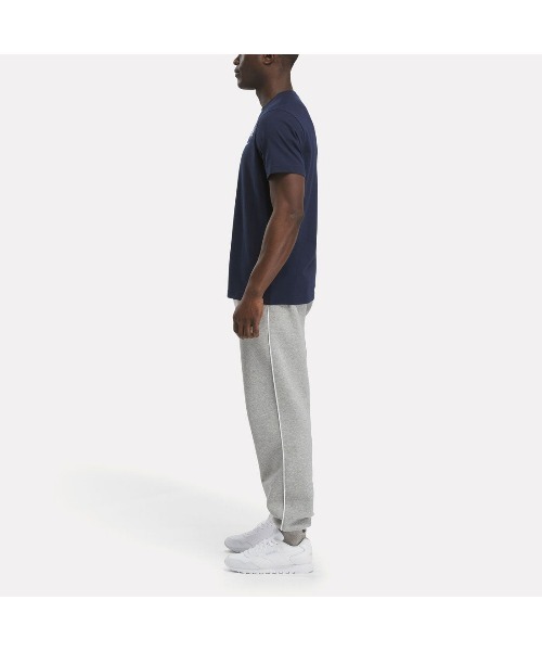 Reebok(リーボック)の「 アイデンティティ ビッグロゴ Tシャツ / IDENTITY BIG LOGO TEE(Tシャツ/カットソー・メンズ・ブラック/グレー/ネイビー・LARGE/MEDIUM/SMALL/XX-LARGE/X-LARGE)」の5枚目の写真