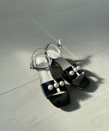 Feroux（フェルゥ）の「パールポイント サンダル（サンダル）」