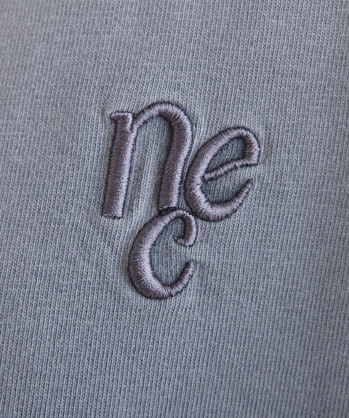one after another NICE CLAUP(ワンアフターアナザーナイスクラップ)の「ワンポイント刺繍ビッグロンT(Tシャツ/カットソー・レディース・チャコールグレー/ライトブルー/アイボリー/オフホワイト・FREE)」の8枚目の写真
