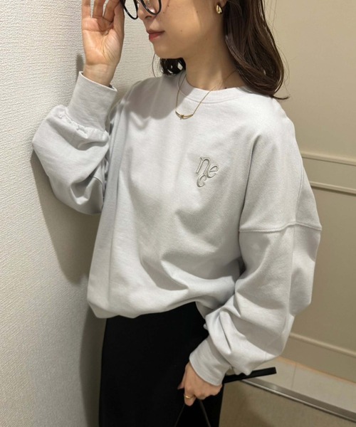 one after another NICE CLAUP(ワンアフターアナザーナイスクラップ)の「ワンポイント刺繍ビッグロンT(Tシャツ/カットソー・レディース・チャコールグレー/ライトブルー/アイボリー/オフホワイト・FREE)」の16枚目の写真