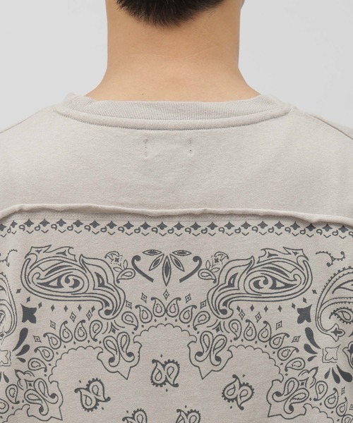 LAKOLE（ラコレ）の「バンダナ柄タタキツケT / 111217（Tシャツ/カットソー・メンズ・チャコールグレー/ライトグレー/オフホワイト/イエロー・MEDIUM/LARGE/X-LARGE）」の19枚目の写真