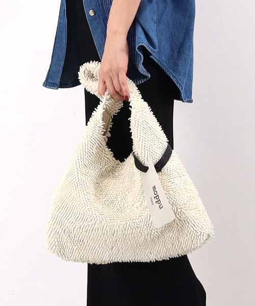 COOCO(クーコ)の「【moppu】ふわふわ素材のワンショルダーバッグ/A4対応(ショルダーバッグ・レディース・イエロー/ピンク/オフホワイト/ブルー/グレー・9)」の1枚目の写真