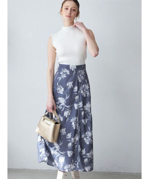 MERCURYDUO（マーキュリーデュオ）の「アームパールノースリニット（ニット/セーター・レディース・ブラック/オフホワイト/ブルー/ベビーピンク・FREE）」の15枚目の写真