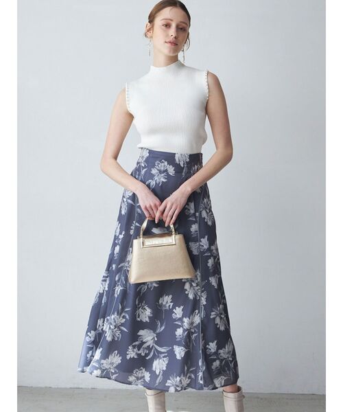 MERCURYDUO（マーキュリーデュオ）の「アームパールノースリニット（ニット/セーター・レディース・ブラック/オフホワイト/ブルー/ベビーピンク・FREE）」の16枚目の写真