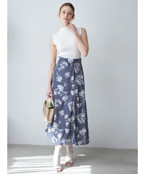 MERCURYDUO（マーキュリーデュオ）の「アームパールノースリニット（ニット/セーター・レディース・ブラック/オフホワイト/ブルー/ベビーピンク・FREE）」の17枚目の写真