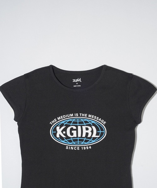 X-girl（エックスガール）の「SPHERE LOGO S/S BABY TEE（Tシャツ/カットソー・レディース・ブラック/ホワイト・S/M）」の5枚目の写真
