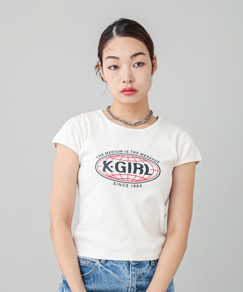X-girl（エックスガール）の「SPHERE LOGO S/S BABY TEE（Tシャツ/カットソー・レディース・ブラック/ホワイト・S/M）」の11枚目の写真