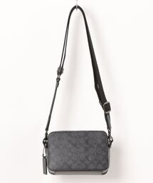 COACH（コーチ）の「チャーター クロスボディ 19・シグネチャー 