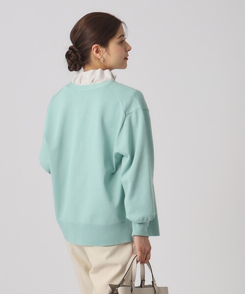 DRESKIP（ドレスキップ）の「◆【UV/洗える/M-LL】金ボタンがきらめく Vネックニットカーディガン（カーディガン/ボレロ・レディース・オフホワイト/グレー/ブラック/ライトブルー・02/03/04）」の14枚目の写真