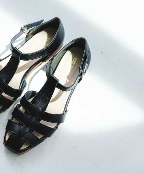 RODE SKO（ロデスコ）の「『MADE IN JAPAN』グルカサンダル（サンダル・レディース・シルバー/ブラック・36/37/38）」の3枚目の写真