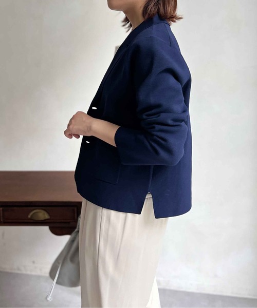 Chez toi（シェトワ）の「軽量ミラノリブニットテーラードジャケット（テーラードジャケット・レディース・ネイビー/オフホワイト・FREE）」の5枚目の写真