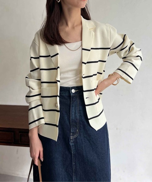 Chez toi（シェトワ）の「軽量ミラノリブニットテーラードジャケット（テーラードジャケット・レディース・ネイビー/オフホワイト・FREE）」の15枚目の写真