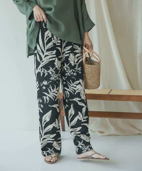 ＼半額SALE／ URBAN DOORS（アーバンリサーチドアーズ）の「リネン RESEARCH パンツ