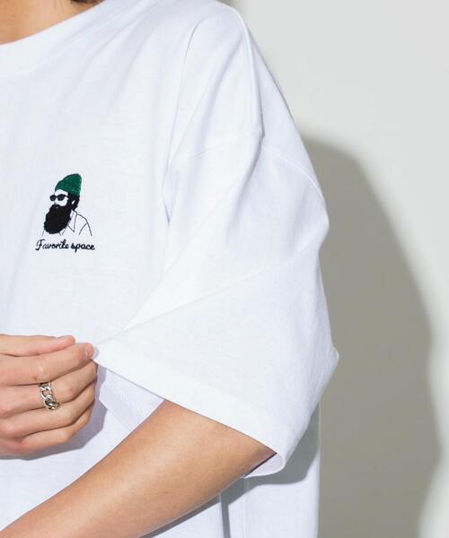 WEGO(ウィゴー)の「WEGO/ヒゲサガラ刺繍Tシャツ(Tシャツ/カットソー・メンズ・ホワイト/ブラック/ダークグリーン・MEDIUM/LARGE)」の4枚目の写真