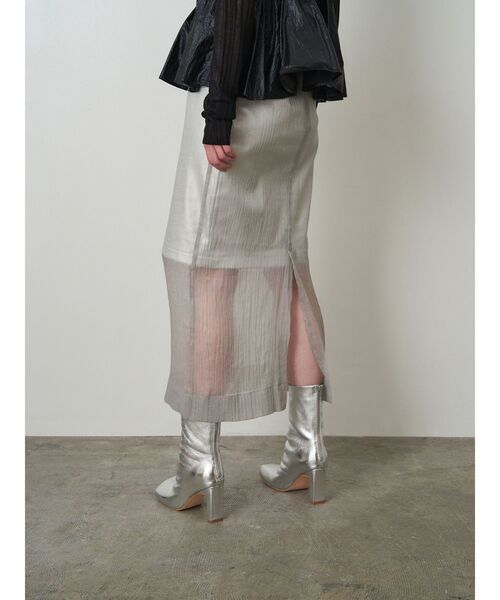 ELENDEEK(エレンディーク)の「シアーレイヤードメタリックスカート(スカート・レディース・ブラック/ベージュ/ライトグレー・01/02)」の4枚目の写真