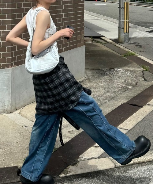 Chikashitsu +（チカシツプラス）の「【Chikashitsu +】stitch rib sleeveless / 【チカシツプラス】ステッチリブタンクトップ（タンクトップ・メンズ・ホワイト/ブラック/チャコール・ONE SIZE）」の17枚目の写真