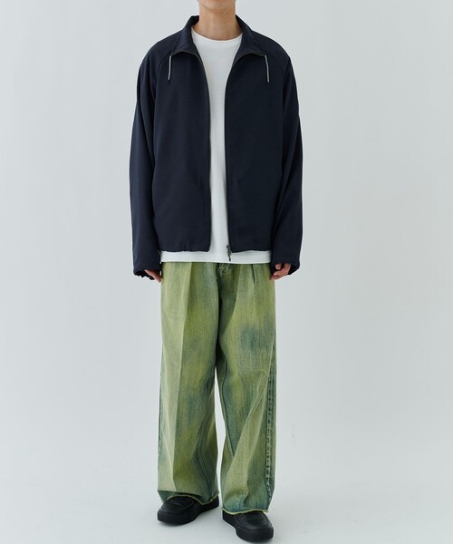 saby(サバイ)の「【saby/サバイ】TUCK BAGGY(デニムパンツ・メンズ・イエロー/ネイビー・2/3)」の3枚目の写真