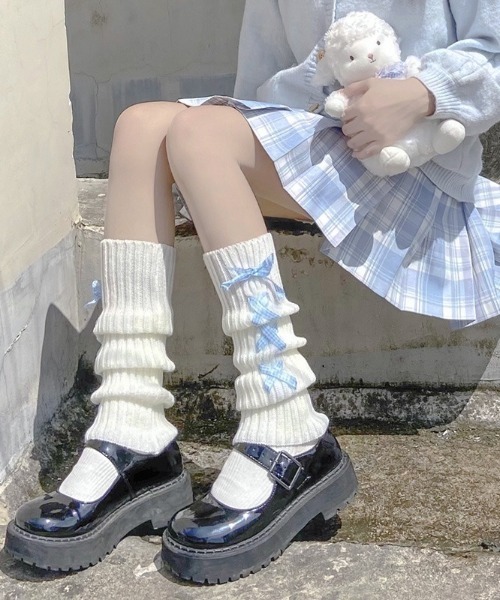 セール】『SBLTR』ユニセックス ゴシッククロスストラップレッグ