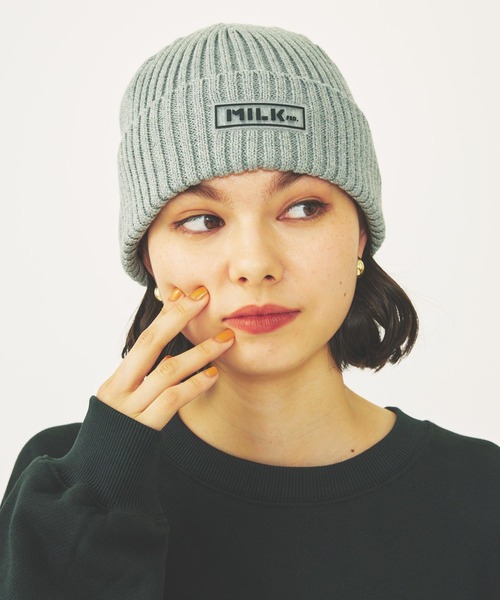 MILKFED.（ミルクフェド）の「RUBBER PATCH KNIT CAP（ニットキャップ/ビーニー・レディース・アッシュ/ブラック/ベージュ・ONE SIZE）」の10枚目の写真