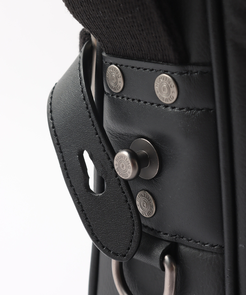 Hunting World（ハンティングワールド）の「HUNTING WORLD / ハンティングワールド CARRYALL  MEDIUM DHAXGA01（ショルダーバッグ・メンズ・ブラック・FREE）」の11枚目の写真