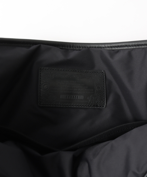 Hunting World（ハンティングワールド）の「HUNTING WORLD / ハンティングワールド CARRYALL  MEDIUM DHAXGA01（ショルダーバッグ・メンズ・ブラック・FREE）」の4枚目の写真