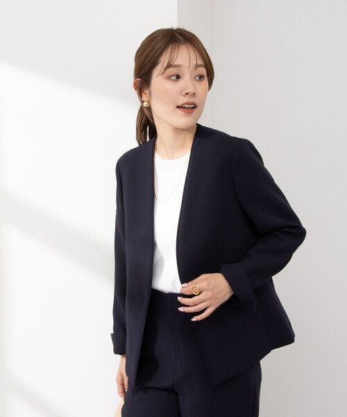 NOLLEY’S Sophi(ノーリーズソフィ)の「《セットアップ対応》ウォッシャブル撥水ダブルクロスノーカラージャケット(ノーカラージャケット・レディース・ネイビー/ベージュ・36/38)」の13枚目の写真