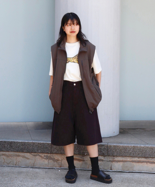 rajabrooke(ラジャブルック)の「【rajabrooke / ラジャブルック】WISM 別注 Batik Tiger Tee(Tシャツ/カットソー・メンズ・アイボリー・MEDIUM/LARGE/X-LARGE)」の10枚目の写真