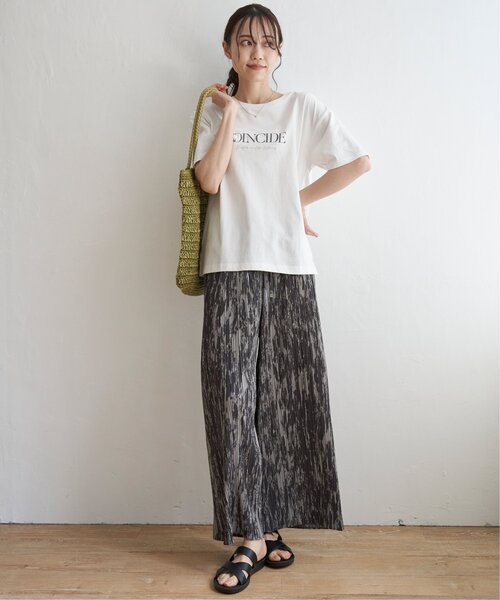 ikka（イッカ）の「ロゴフォトプリントTシャツ（Tシャツ/カットソー・レディース・ホワイト/その他1/オフホワイト/チャコールグレー/スカイブルー・M/L/S）」の11枚目の写真