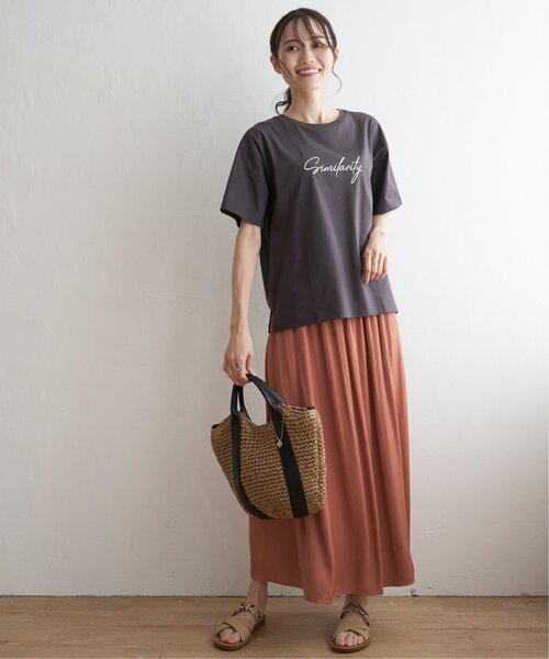 ikka（イッカ）の「ロゴフォトプリントTシャツ（Tシャツ/カットソー・レディース・ホワイト/その他1/オフホワイト/チャコールグレー/スカイブルー・M/L/S）」の21枚目の写真