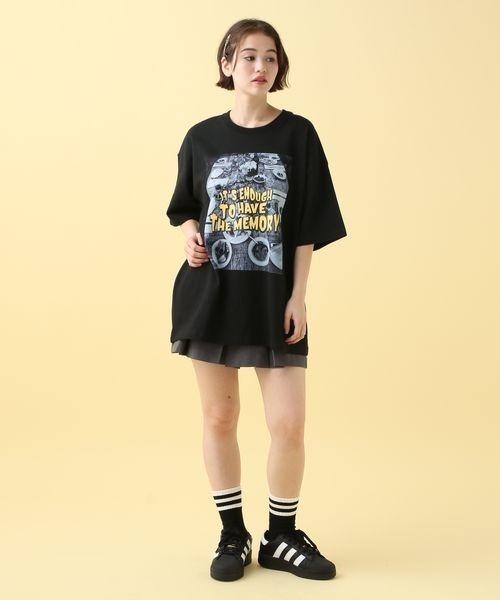 PBLIM（ページボーイリム）の「PBLIM/フォトロゴT（Tシャツ/カットソー・レディース・ブラック/オフホワイト・MEDIUM/LARGE）」の13枚目の写真
