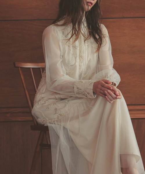 ニアナ　ドリードール　フェザーフラワーチュールドレス Lサイズ ニアナ ドリードール フェザーフラワーチュールドレス Lサイズ