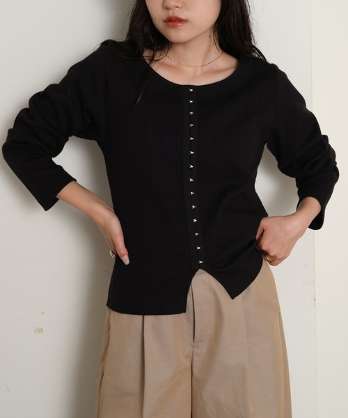 CIAOPANIC TYPY(チャオパニックティピー)の「【WEB限定】センターホックリブロンTee(Tシャツ/カットソー・レディース・グレー/オフホワイト/イエロー/ブラック/カーキ・ONE SIZE)」の7枚目の写真