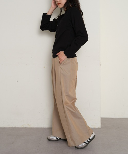 CIAOPANIC TYPY(チャオパニックティピー)の「【WEB限定】センターホックリブロンTee(Tシャツ/カットソー・レディース・グレー/オフホワイト/イエロー/ブラック/カーキ・ONE SIZE)」の12枚目の写真