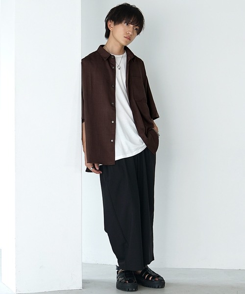 MinoriTY（マイノリティ）の「【MinoriTY】接触冷感テックリネンレギュラーカラー半袖シャツ メンズ カジュアルシャツ オーバーサイズ ビッグシルエット ルーズシルエット 夏服（シャツ/ブラウス・メンズ・ブラック/チャコール/ブラウン/ブルー・S/M/L）」の11枚目の写真