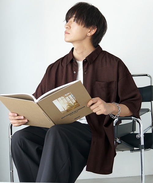 MinoriTY（マイノリティ）の「【MinoriTY】接触冷感テックリネンレギュラーカラー半袖シャツ メンズ カジュアルシャツ オーバーサイズ ビッグシルエット ルーズシルエット 夏服（シャツ/ブラウス・メンズ・ブラック/チャコール/ブラウン/ブルー・S/M/L）」の9枚目の写真