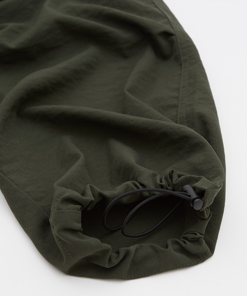 SIDEWAY STANCE(サイドウェイスタンス)の「【SIDEWAY STANCE】ポリワッシャー ワイド カーゴパンツ(カーゴパンツ・メンズ・ネイビー/カーキ/ブラック・MEDIUM/LARGE/X-LARGE/SMALL)」の5枚目の写真