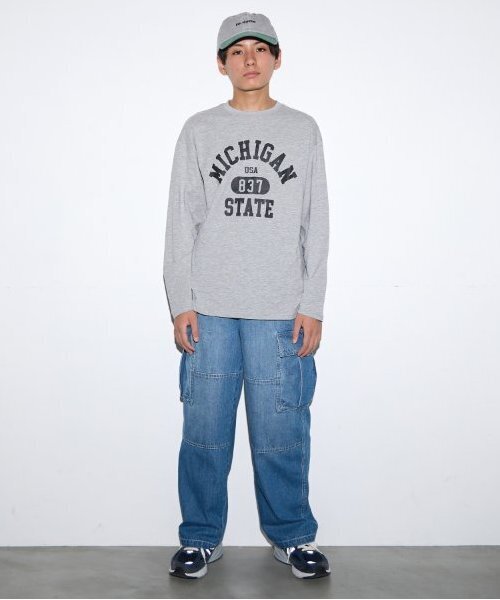 GLAZOS（グラソス）の「【大人向けサイズあり】【プチプラ】フロントカレッジロゴ長袖Tシャツ（Tシャツ/カットソー・キッズ・グレー/オレンジ/ベージュ/ネイビー/インディゴブルー/ホワイト・140cm/150cm/160cm/170cm）」の11枚目の写真