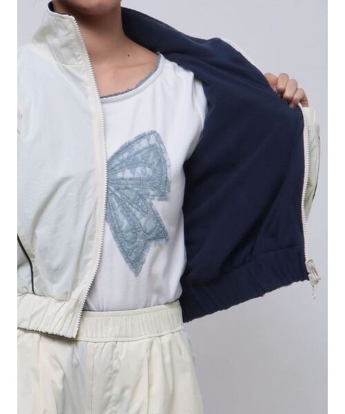 jouetie（ジュエティ）の「ナイロンフリースリバーシブルブルゾン【セットアップ対応】（ブルゾン・レディース・オフホワイト/ブラック・MEDIUM）」の11枚目の写真