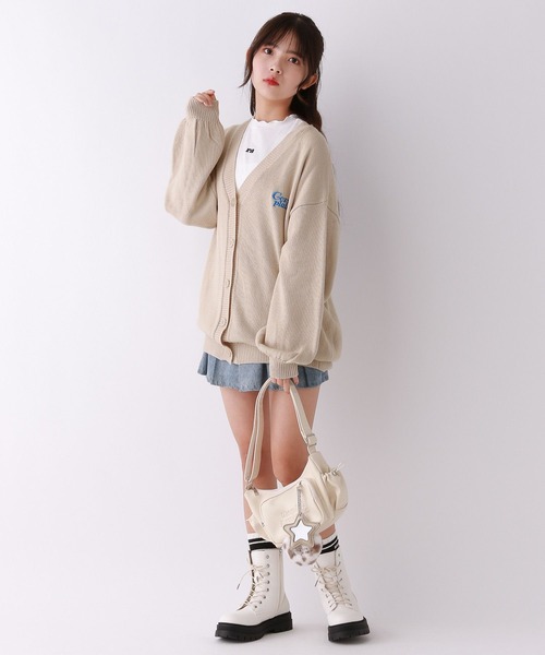 repipi armario（レピピ アルマリオ）の「BACKフラワールーズカーディガン（カーディガン/ボレロ・キッズ・アイボリー/ブラック/ブルー・SMALL/MEDIUM/LARGE）」の4枚目の写真