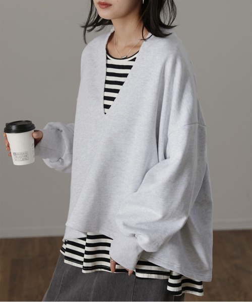 HUG.U（ハグユー）の「深Vスウェット（スウェット・レディース・ライトグレー/レッド/ダークグレー/ブラック・FREE）」の2枚目の写真