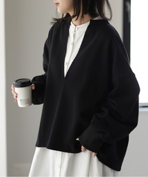 HUG.U | 深Vスウェット(スウェット)