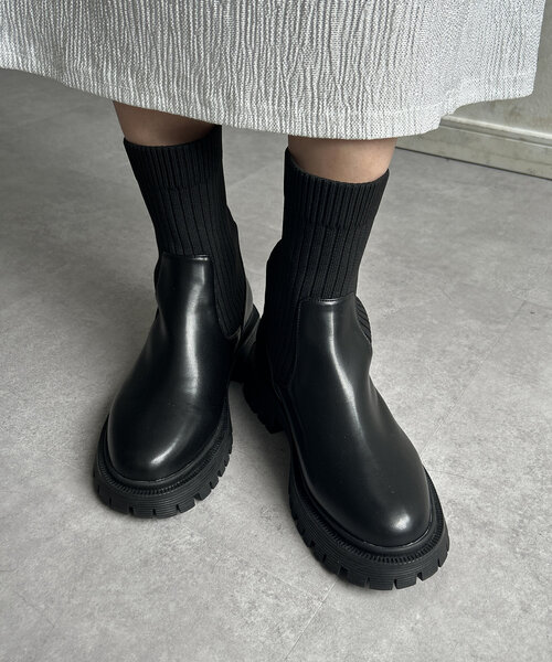 Thevon（ゼボン）の「ニット切替厚底ブーツ（ブーツ・レディース・ブラック/ダークブラウン・M/L）」の18枚目の写真