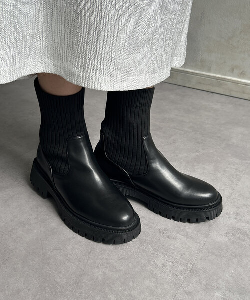 Thevon（ゼボン）の「ニット切替厚底ブーツ（ブーツ・レディース・ブラック/ダークブラウン・M/L）」の17枚目の写真