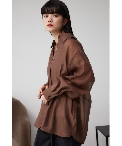 AZUL by moussy(アズールバイマウジー)の「インナーSETオフショルダーシアーシャツ(シャツ/ブラウス・レディース・ブラウン/ライトベージュ/ブラック・FREE)」の13枚目の写真